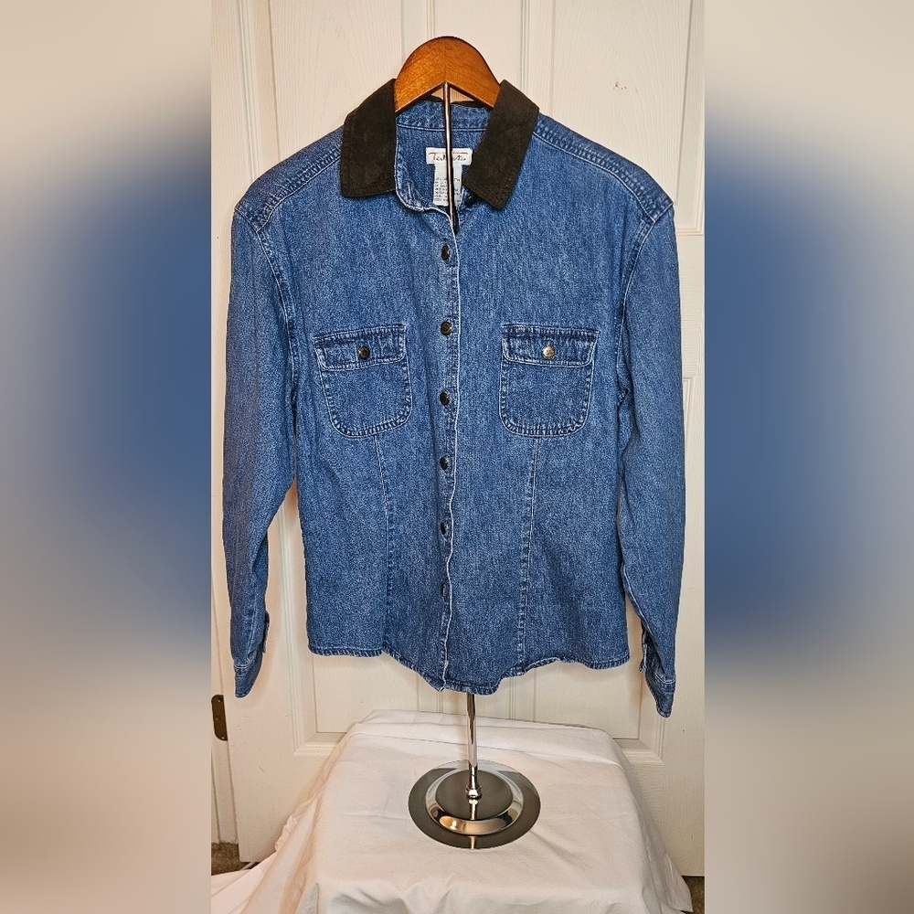Talbots Vintage Denim Button-Up Shirt w/ Contrast Collar - Size Large